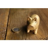 Handgefertigte Holz Schwein Ornament Handgeschnitzte Massivholz Tier Figur Bauernhaus Dekor Rustikale Skulptur Goldene Finish Regal Akzent Geschenk von redchocol8