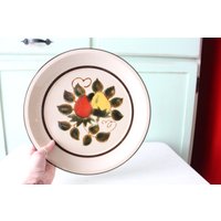 Vintage Erdbeer-Kirsch-Garten-Frucht-Japan-Teller ....retro-Haushaltswaren. Abendessen. Dienen. Kitschig. Hauseinweihung. Beeren. Torte. Kochen von retroandme