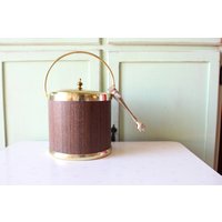 Vintage Retro Mod Eis Box ....vintage Haus. Sommer. Zelten. Retro. Kitschig. Juli. Auskochen. Niedlich. Strand. Urlaub. Braun Gold Haushaltswaren von retroandme