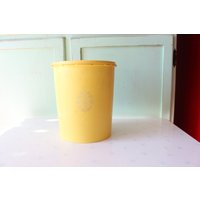 Vintage Tupperware Stapelbarer Retro Schüssel Kanister Behälter ... Gelb. Hell. 1970Er Jahre. 1960Er Kitschig. Servieren. Zucker. Reis. Kaffee von retroandme