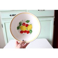 Vintage Zitronen Kirsche Obst Schale.... Retro-Hauswaren. Abendessen. Dienen. Kitsch. Zur Wohnungserwärmung. Beeren. Pie. Kochen. Italien. Kochen von retroandme