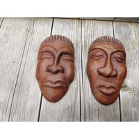 2 Kleine Handgemachte Masken, Masken Aus Holz, Souvenir von retroflowerpower