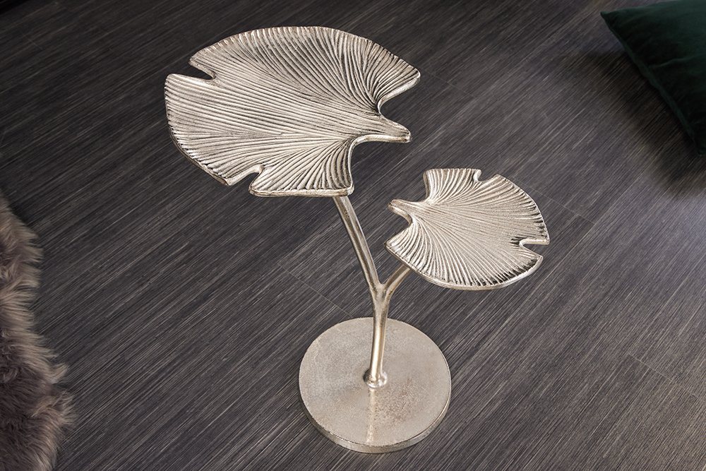 riess-ambiente Beistelltisch GINKGO LEAFS 50cm silber (Einzelartikel, 1-St), Wohnzimmer · Metall · Handarbeit · Boho von riess-ambiente