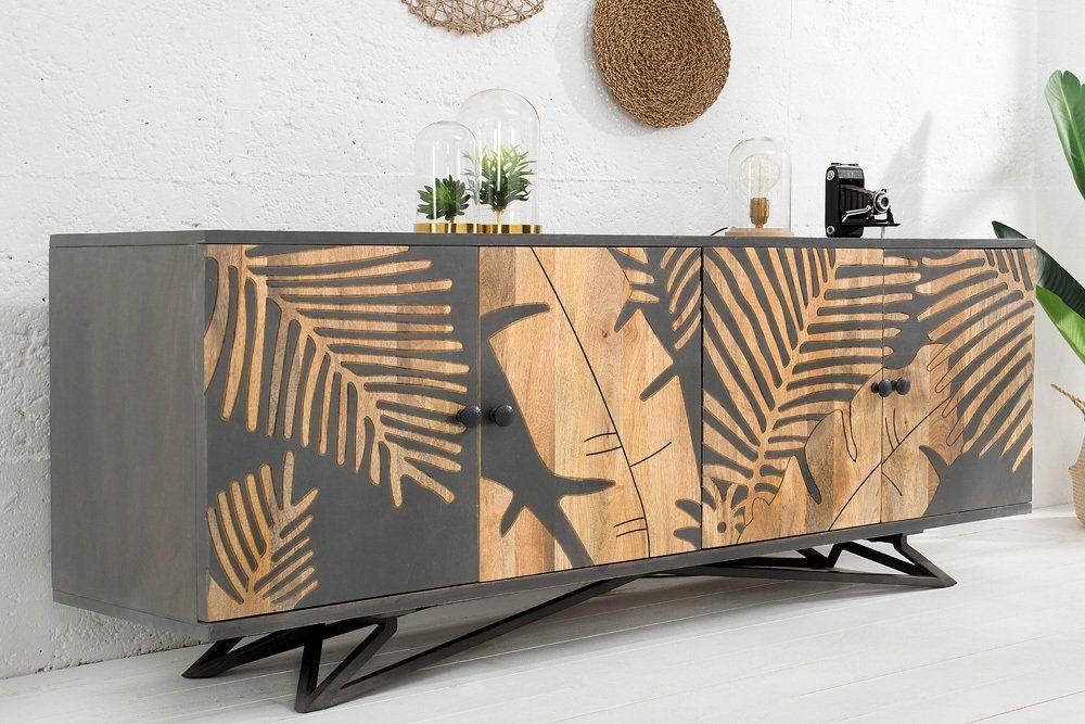 riess-ambiente Sideboard TROPICAL 160cm natur / grau, Massivholz · Florales Design · Handarbeit · Wohnzimmer von riess-ambiente