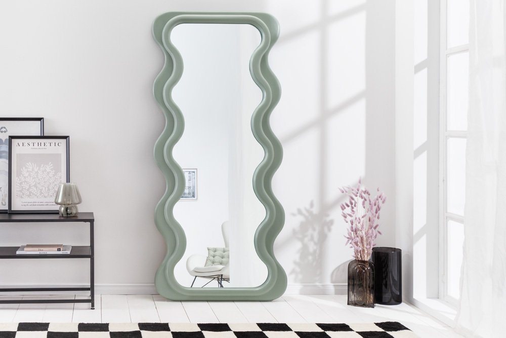 riess-ambiente Wandspiegel CURVY 160cm salbeigrün (Einzelartikel, 1-St), Flur · Kunststoff · Rahmen · Wellen · Ganzkörper · Groß · Modern von riess-ambiente
