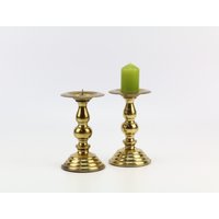 2 Er Set Vintage Kerzenständer Aus Messing Boho Wedding Tischdeko Kerzenleuchter Kerzenhalter Gold Mid Century Modern Brass Candle Holder 2 Er Set Vintage Kerzenständer Aus Messing Boho Wedding Tischdeko Kerzenleuchter Kerzenhalter Gold Mid Century Modern Brass Candle Holder von riijoo