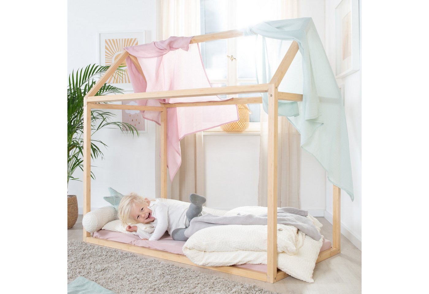 roba® Kinderbett 70 x 140 cm - nach Montessori Prinzip - FSC zertifiziertes Massivholz, Hausbett - Babybett zum Spielen, Lesen & Kuscheln - Bambus natur von roba®
