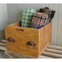 Antike Große Schublade Mit Eisenbin Zieht von robinseggbleunest