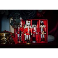 Weihnachten Nussknacker, Queen's Guard, Holzsoldat, Vintage Weihnachten, Weihnachtsgeschenke, Spielzeug, Holzspielzeug, Hängeornament, 13cm von royalpanopticon