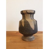 Mid Century German Ceramic Vase Von Werkstattkeramik Der Staatlichen Majolikamanufaktur Karlsruhe von russUNDmax