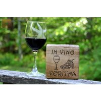 In Vino Veritas - Einzigartiges Weinkunst Geschenk Rustikales Holz Personalisiertes Zeichen Pyrography Art von rusticcraftdesign