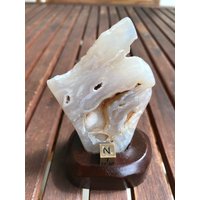 Achat Indonesien - Grau Weiß Teil Poliert Exemplar Individuell Erstaunliche Mineral Java Mit Display-ständer Unikat 162 G von saharagems