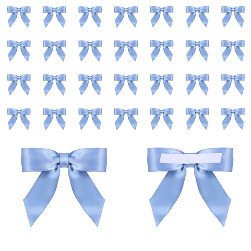 Staubige Blaue Satin Schleifen 30 Stück 2 Zoll Vorgebundene Schleifen mit Klebepad Selbstklebende Satin-Schleife für Geschenkverpackung Schleifendekorationen für Hochzeitsdekorationen Basteln Geschenk von salbsever