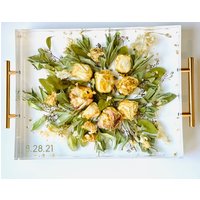 Klares Tablett Mit Goldfarbenen Griffen, Blumen & Greenery Hochzeitsgeschenk, Hochzeit Blumenerhaltung, Florale Konservierung, Brautstrauß von sarcasmnsunshineshop