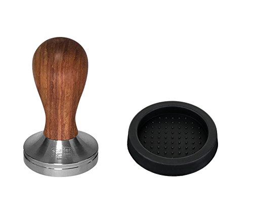 scarlet espresso | Tamper »Classic«, stilvoller Espresso-Stempel mit ergonomischem Griff aus Edelholz, für perfekten Espresso, Barista-Werkzeug (Set: Rosenholz, 41 mm & Tamperablage) von scarlet bijoux