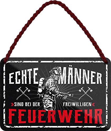 Blechschilder Feuerwehr Spruch: “ECHTE MÄNNER SIND BEI DER FREIWILLIGEN Feuerwehr“ Deko Schild Metallschild Hängeschild Geschenk zum Geburtstag oder Weihnachten für alle Feuerwehrmänner 18x12 cm von schilderkreis24