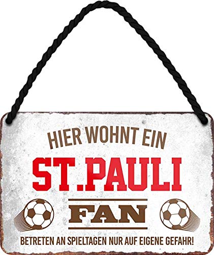 Blechschilder HIER WOHNT EIN ST. Pauli Fan Hängeschild für Fußball Begeisterte Deko Artikel Schild Geschenkidee 18x12 cm von schilderkreis24