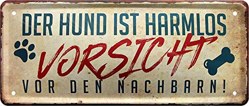 schilderkreis24 - Blechschild Lustiger Spruch “Der Hund ist Harmlos. Vorsicht Nachbarn“ Deko Schild Geschenkidee Tür Humor Witziges Geschenk zum Geburtstag oder Weihnachten 28x12 cm von schilderkreis24