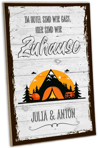 schilderkreis24: Personalisiertes Camping Holzschild - 'Im Hotel sind wir zu Gast, hier sind wir zuhause' - Einzigartige Dekoration für Campingliebhaber - Geschenkidee schilderkreis24: Personalisiertes Camping Holzschild - 'Im Hotel sind wir zu Gast, hier sind wir zuhause' - Einzigartige Dekoration für Campingliebhaber - Geschenkidee von schilderkreis24