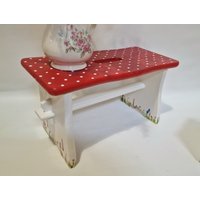 Kleine Fußbank Im Fliegenpilzdesign von schlotterlotte