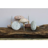stein Wandhaken - Granit Kiesel Badezimmer Tuchhalter Garderobe Kleiderhaken von seazencity