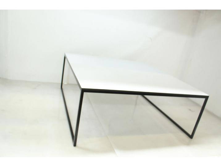 B-Ware Hans Hansen Less Couchtisch Sofatisch Beistelltisch Kaffeetisch Schwarz Weiß von second-circle