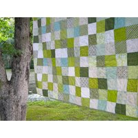 Handgemachte Queen-Size Patchworkdecke Frühlingsgrüne Baumwollbettwäsche von secondsanctuary