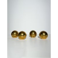 4Er Set Kerzenleuchter Aus Messing Von Vallonmässing Schweden 1983 von sellastudio