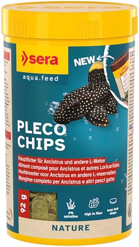 sera Pleco Chips 250 ml (92 g) | Formstabile Chips für den gesunden Wels wie Ancistrus & L-Welse | Hohe Futterverwertbarkeit | Futter für Zierfische | Fischfutter Made in Germany von sera