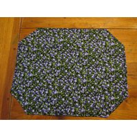 "Sierra's Attic Schwarz/Weiße Baumwolle Wilde Blaubeerblätter Esszimmer Tischsets Mit Oder Ohne Servietten, 4, 6, 8, 12 von sewfunknitting