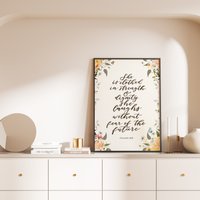 Sprüche 31 Print Sie Ist in Stärke Und Würde Gekleidet Bibel Vers Wandkunst Christliches Geschenk Für Frauen Moderne Christliche Sprüche 31 Print Sie Ist in Stärke Und Würde Gekleidet Bibel Vers Wandkunst Christliches Geschenk Für Frauen Moderne Christliche von sharmilajoy