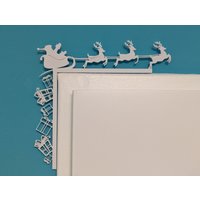 Weihnachtliche Türrahmendeko Rentierschlitten in Verschiedenen Farben Erhältlich Türeckendeko Wanddeko von shopSW3D