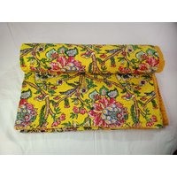 Floral Bedruckte Baumwolle Bettdecke Bettwäsche Kantha Quilt Ethnic Handgemachte Gudri Decke Überwurf Tagesdecke Home Decor von shrimahadevcreation