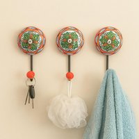 Set Von 3 Multicolor Keramik Wandhaken Handgefertigte Handbemalte Schrank Metall Hängen Für Handtücher Kleidung Mantel Haken Regenschirme Schals von shwetcreation