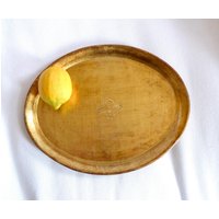 Florentiner Holz Tablett Gold Oval True Vintage Objekt Florentiner Holz Tablett Gold Oval True Vintage Objekt von siebenundsiebzig
