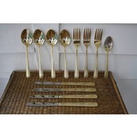 Vintage Besteck-Set Goldfarben Hollywood Regency Edelstahl | 12 Teile von silverbeevintage