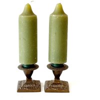 Kurzes Messing Florales Strukturiertes Tulpen Kerzenhalter-Set | Spitz Zulaufender Kerzenständer von simplychi