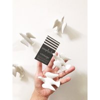 Weiße Weihnachtstaube Vogel Notizhalter | Visitenkarten-Organizer Tischaufsteller von simplychi