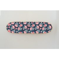 Wanduhr Groß - Skateboard Deck Kleine Rosen Von Skate-Home von skatehome