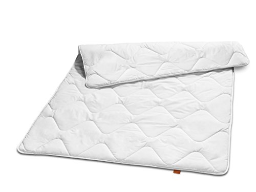 sleepling 190051 Basic 240 Dicke warme Winterbettdecke Baumwollmischgewebe, 60 Grad waschbar, Ökotex 100, 135 x 200 cm, weiß von sleepling