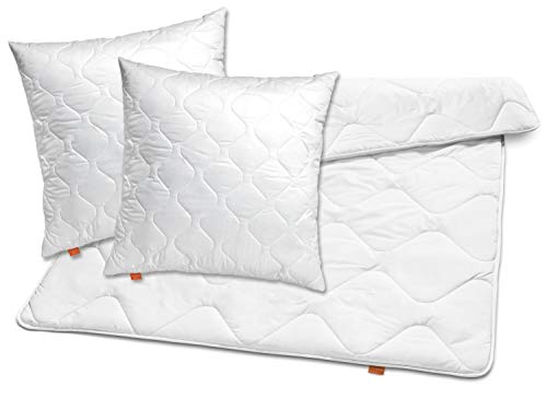 sleepling Sommer Bettdecke 200x200 Set mit 2X Kissen 80x80, Bettzeug, Sommerdecke und 2 Stück Kopfkissen, Sommerbettdecke leicht 200 x 200, Decke Made in EU, Ökotex, Waschbar 60 Grad, 100% Mikrofaser sleepling Sommer Bettdecke 200x200 Set mit 2X Kissen 80x80, Bettzeug, Sommerdecke und 2 Stück Kopfkissen, Sommerbettdecke leicht 200 x 200, Decke Made in EU, Ökotex, Waschbar 60 Grad, 100% Mikrofaser von sleepling