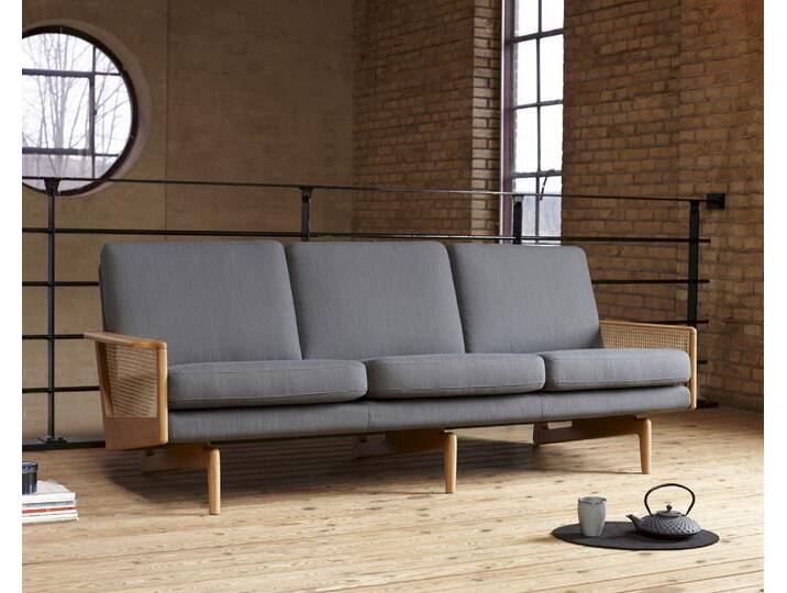 Kragelund »Egsmark« Sofa mit Holz-Armlehnen 3-Sitzer / Echtleder 806 Grau Kragelund »Egsmark« Sofa mit Holz-Armlehnen 3-Sitzer / Echtleder 806 Grau von slewo