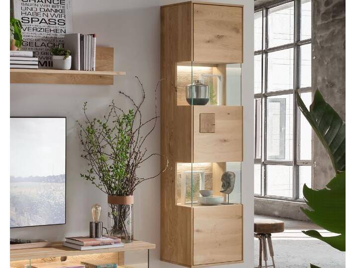 Massivholz »Davos« Hängevtrine I Wildeiche natur geölt / Anschlag links / mit Beleuchtung von slewo