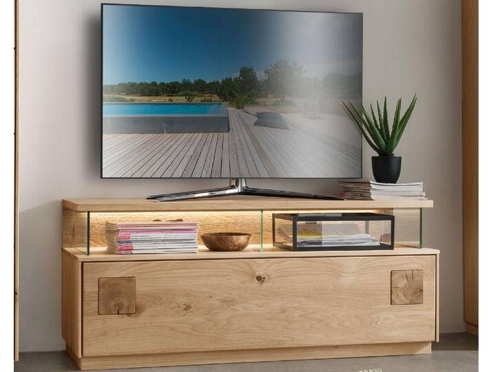 Massivholz »Davos« TV-Board klein Wildeiche natur geölt / mit Beleuchtung Massivholz »Davos« TV-Board klein Wildeiche natur geölt / mit Beleuchtung von slewo
