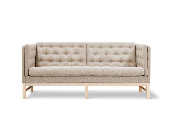 Fredericia EJ315 Sofa 2,5-Sitzer, eiche geseift / hallingdal 200 von smartambiente