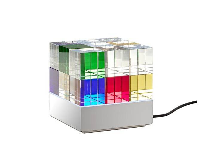 Tecnolumen Cubelight LED Tischleuchte von smartambiente