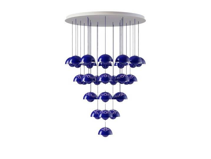&Tradition Flowerpot VP1 Kronleuchte, 31 pendants, cobalt blue von smartambiente