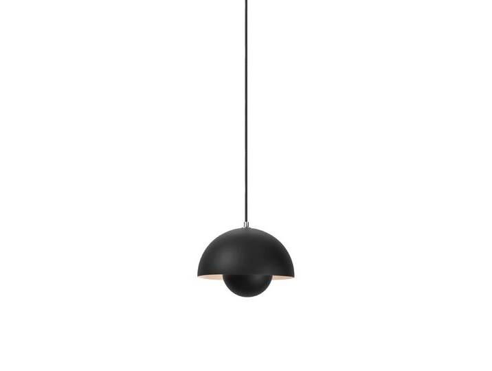 &Tradition Flowerpot VP1 Pendelleuchte, mattschwarz von smartambiente