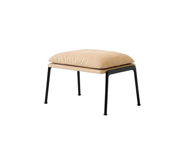 &Tradition Muno LN20 Fußhocker, schwarz / clay 0007 von smartambiente