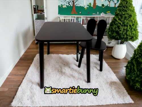 smartiebunny Kindertisch Holz-Aktivitätstisch Stuhlset | Ideal für Bildungsspiele, Kunst und Vielseitige Verwendung mit Matürlichen Materialien (Schwarz, 1 Stuhl 1 Tisch) von smartiebunny